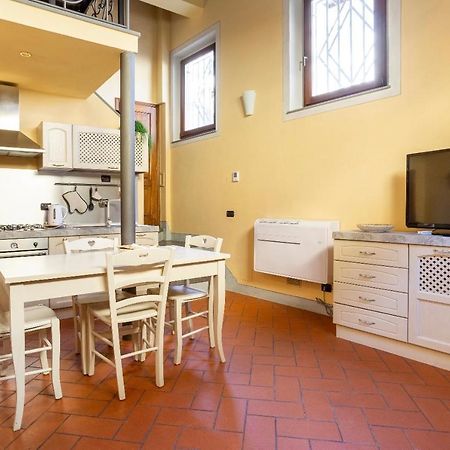 Cozy Classic Italian House Near Santa Croce, On The Lungarno Διαμέρισμα Φλωρεντία Εξωτερικό φωτογραφία