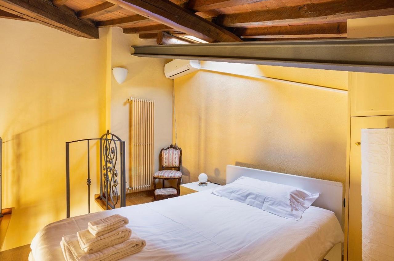 Cozy Classic Italian House Near Santa Croce, On The Lungarno Διαμέρισμα Φλωρεντία Εξωτερικό φωτογραφία